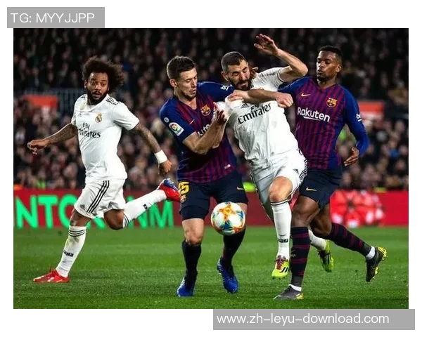 比利亚雷亚尔主场迎战皇马谁能在西甲赛场笑到最后